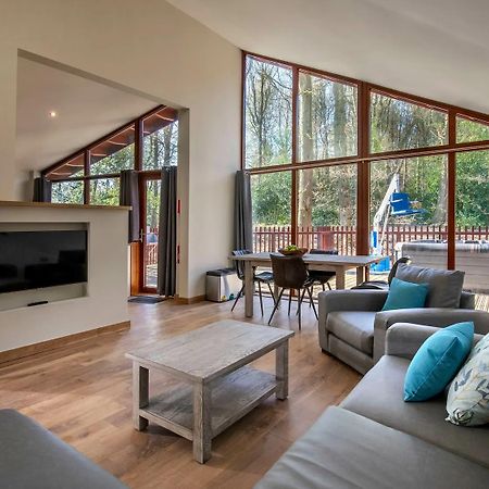 Ardgartan Argyll Cabins - Forest Holidays 애로차 외부 사진