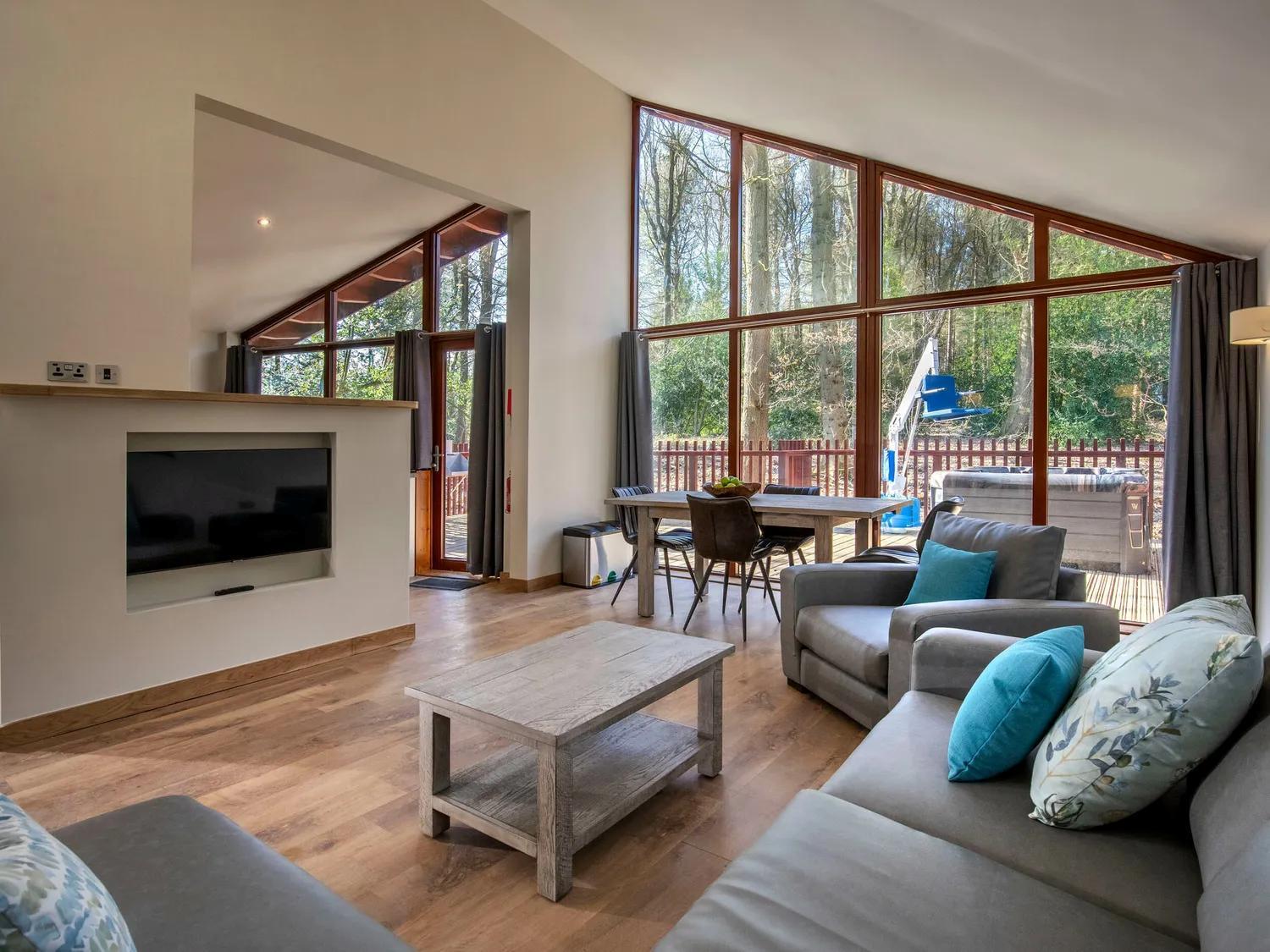 Ardgartan Argyll Cabins - Forest Holidays 애로차 외부 사진
