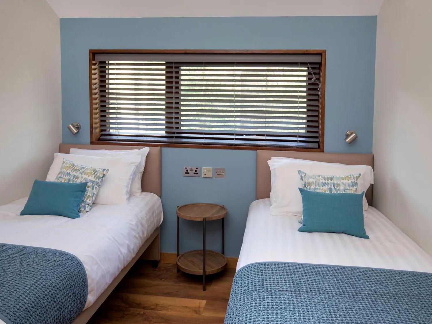 Ardgartan Argyll Cabins - Forest Holidays 애로차 외부 사진